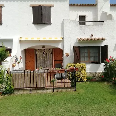 Casa Con Piscina Y Barbacoa Holiday home L'Escala